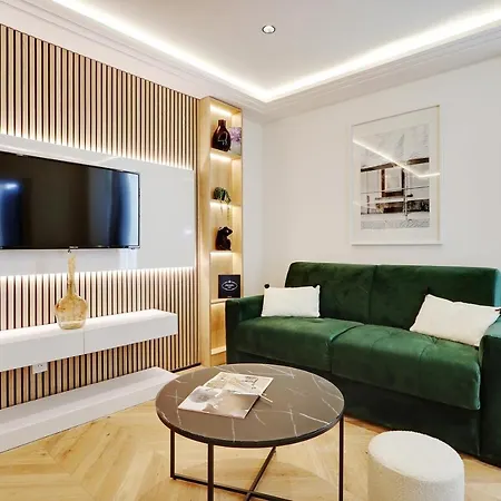 Off Majesti Upper Marais Apartment- Rue Du Faubourg Saint-martin