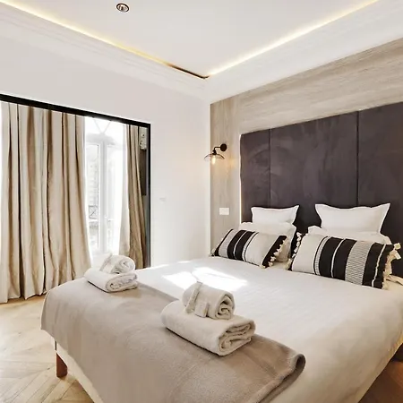 Off Majesti Upper Marais Apartment- Rue Du Faubourg Saint-martin 아파트