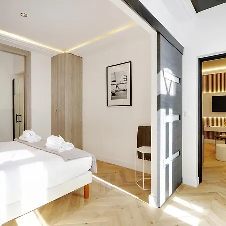 Off Majesti Upper Marais Apartment- Rue Du Faubourg Saint-martin 아파트