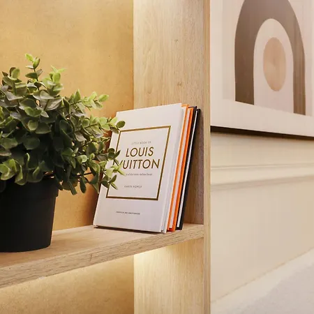 Off Majesti Upper Marais Apartment- Rue Du Faubourg Saint-martin 아파트 *