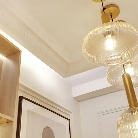 Off Majesti Upper Marais Apartment- Rue Du Faubourg Saint-martin 아파트 파리