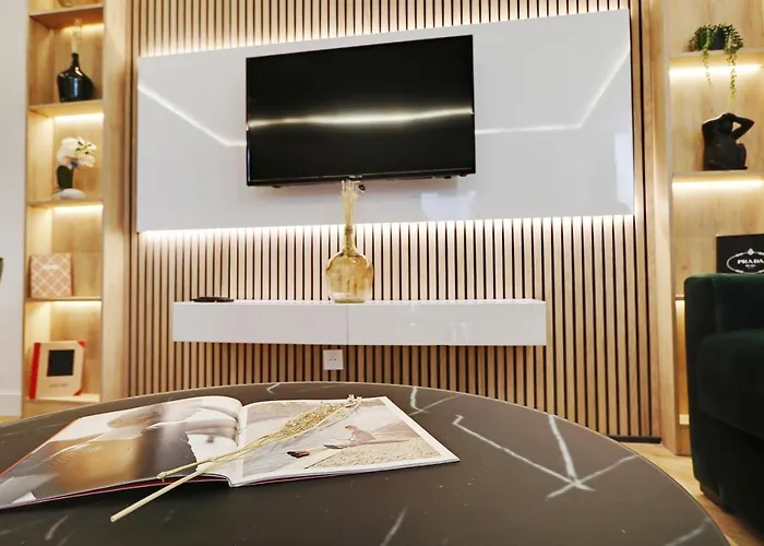 Apartman Off Majesti Upper Marais Apartment- Rue Du Faubourg Saint-martin Párizs
