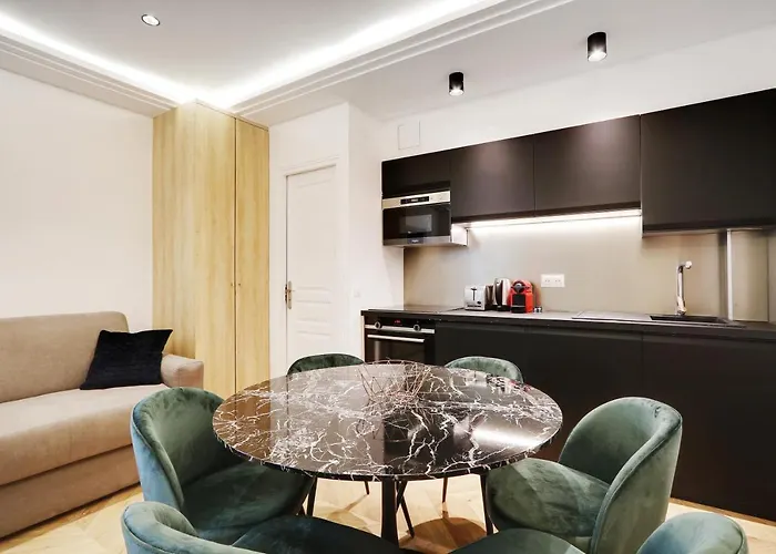 Apartman Off Majesti Upper Marais Apartment- Rue Du Faubourg Saint-martin